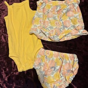 Carter's Yellow and Multicolor set